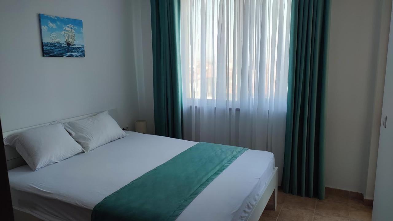 Cozy Apartment With Sea View And Free Parking Pomorie Extérieur photo